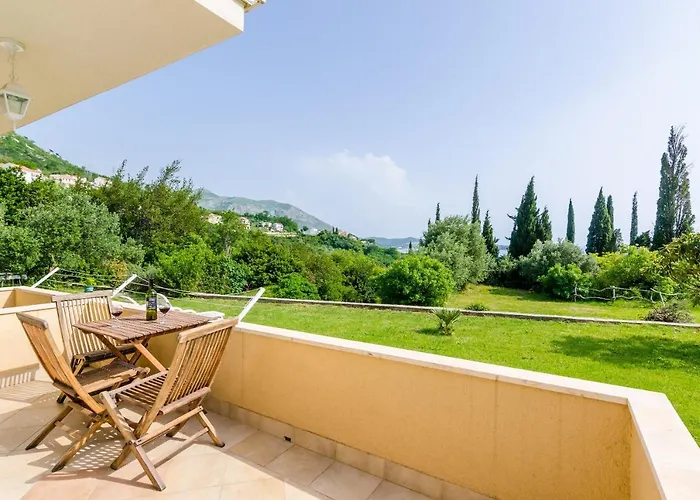 아파트 Color 믈리니