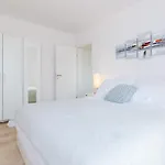 Apartment Color *