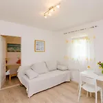Apartment Color